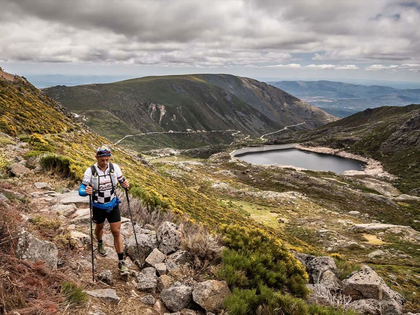 Oh Meu Deus by UTMB 166 km trail running route — Portugal · Centro (Serra da Estrela)